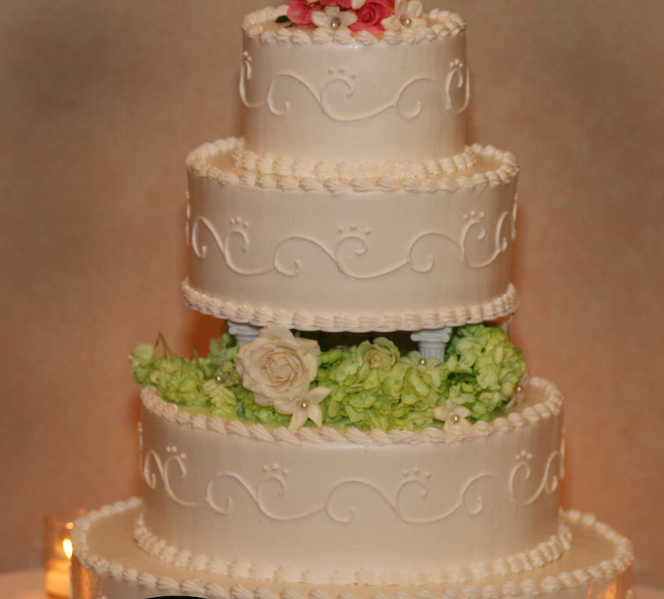 White Flower Cake